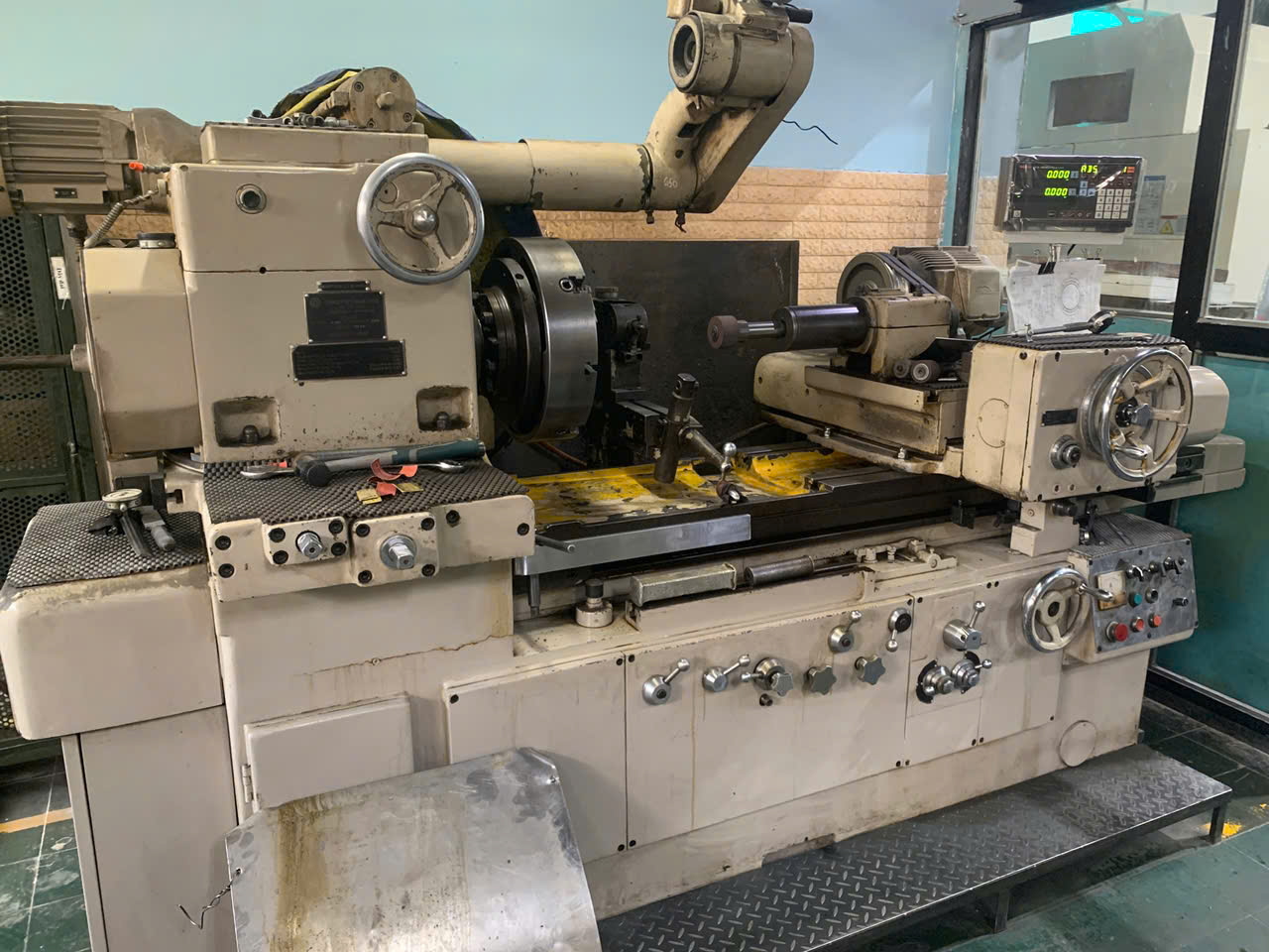 Lathing machine 6.jpg